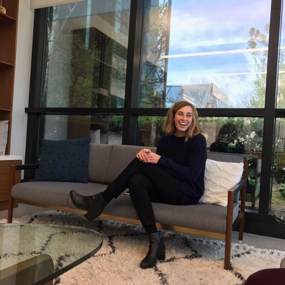 Meet your Posher, Emily